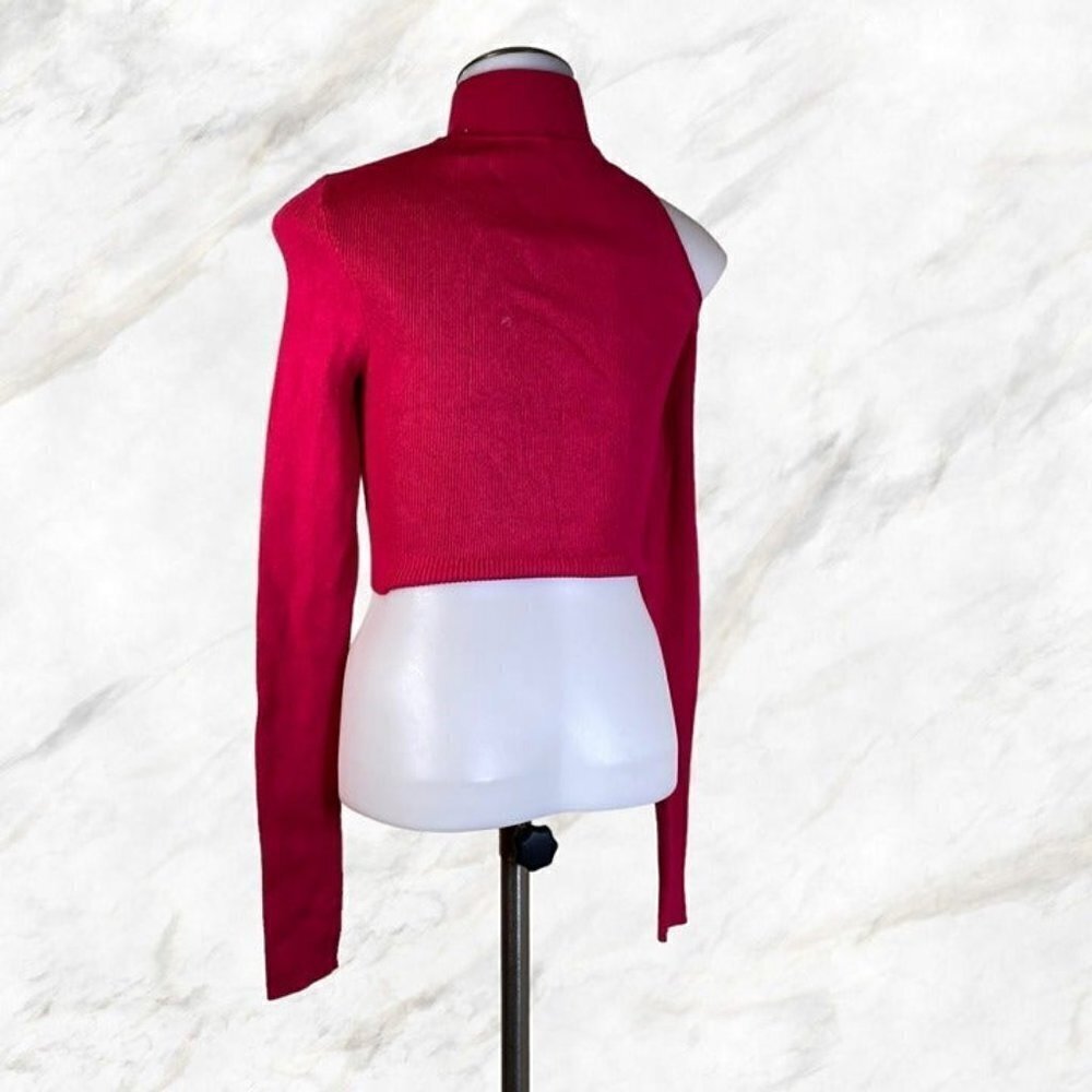 NBD Kyra Cropped Sweater - Raspberry - Picture 5 of 10